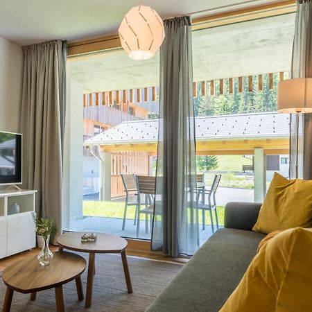 Montela Apartments - Haus C Saas-Grund Eksteriør bilde