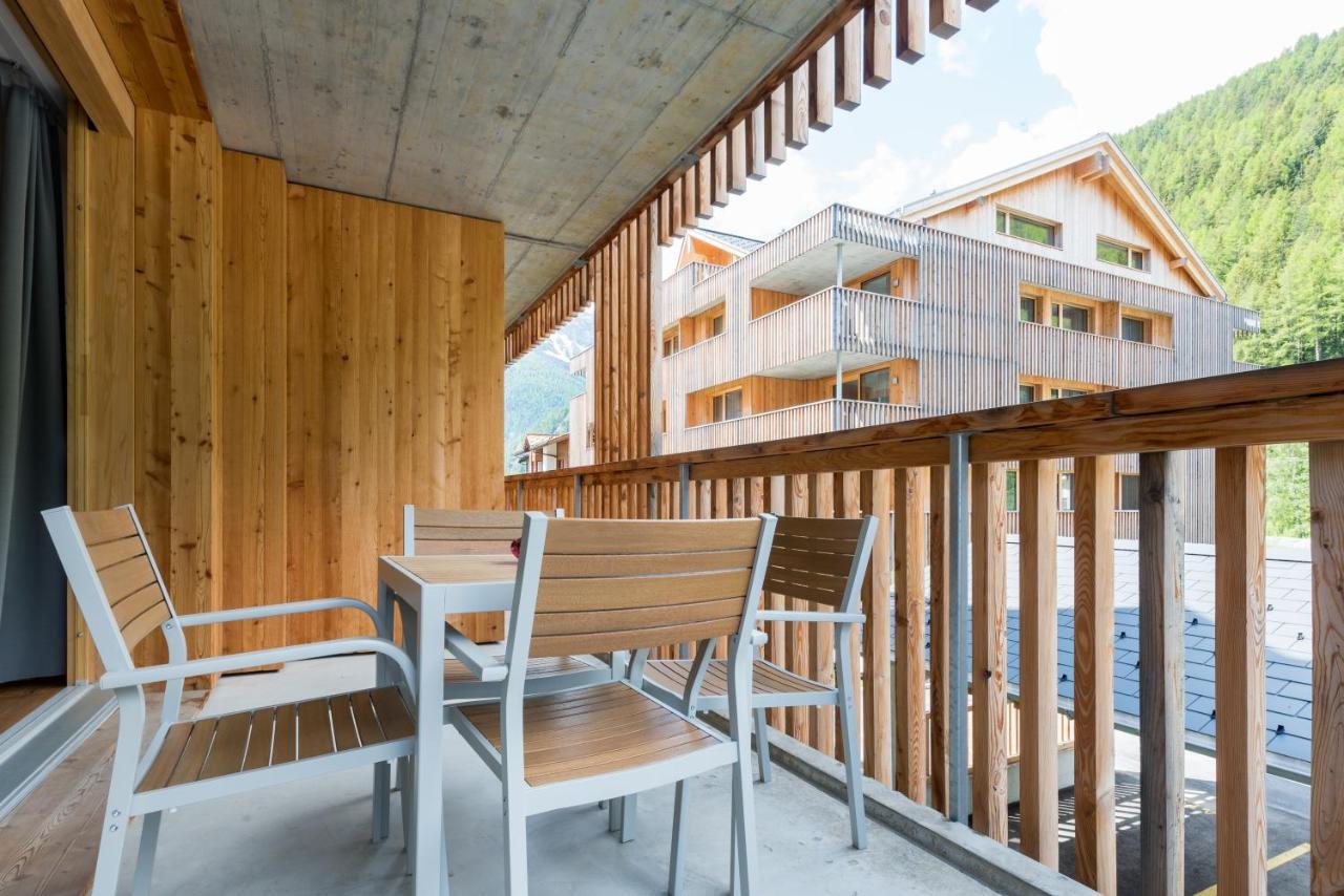 Montela Apartments - Haus C Saas-Grund Eksteriør bilde